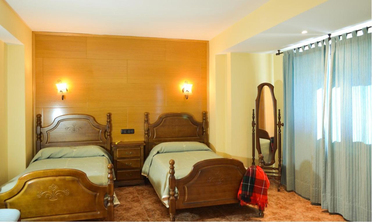 Hotel Suiza Bronchales Dış mekan fotoğraf