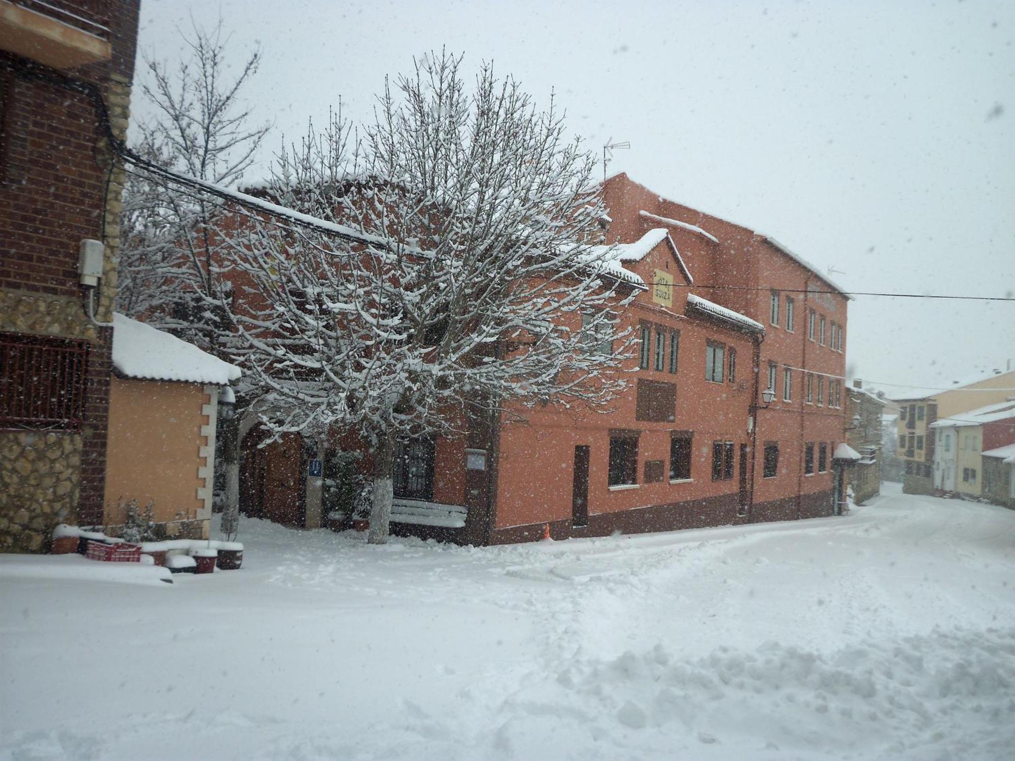 Hotel Suiza Bronchales Dış mekan fotoğraf