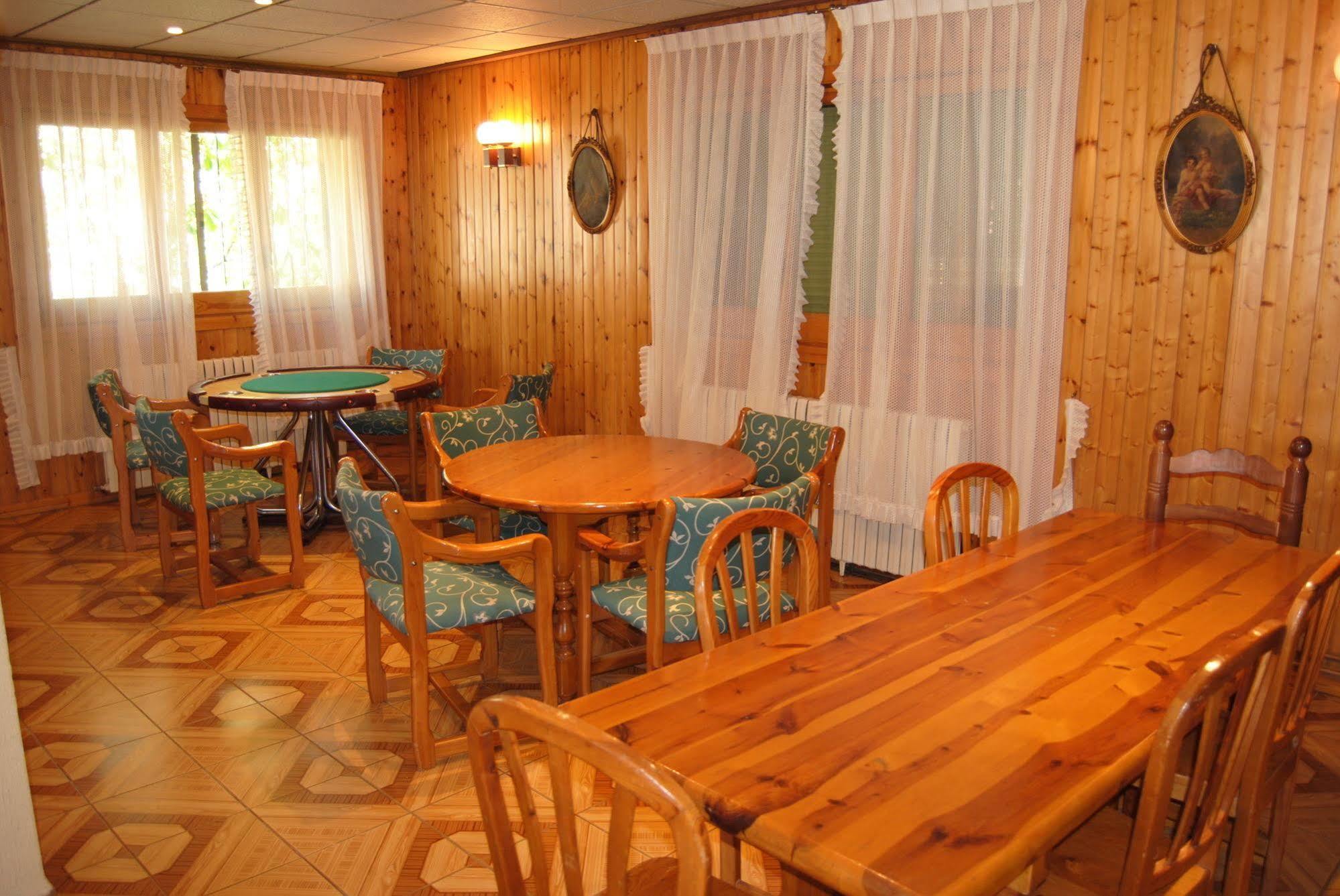 Hotel Suiza Bronchales Dış mekan fotoğraf