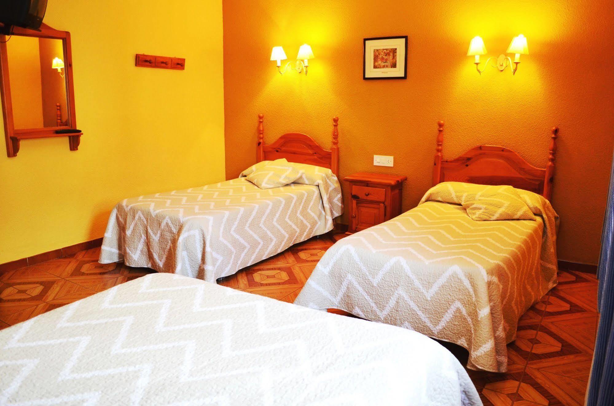 Hotel Suiza Bronchales Dış mekan fotoğraf