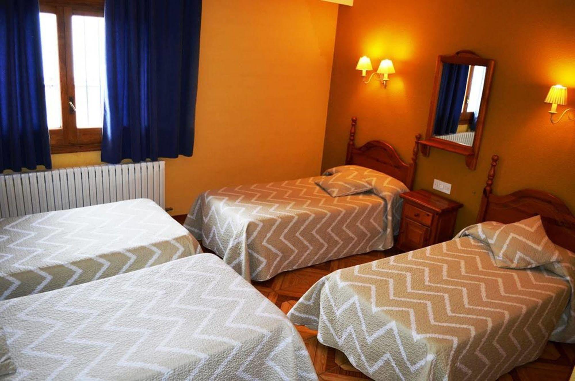 Hotel Suiza Bronchales Dış mekan fotoğraf